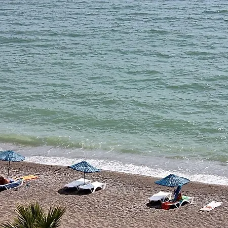 Miramar Hotel 4*